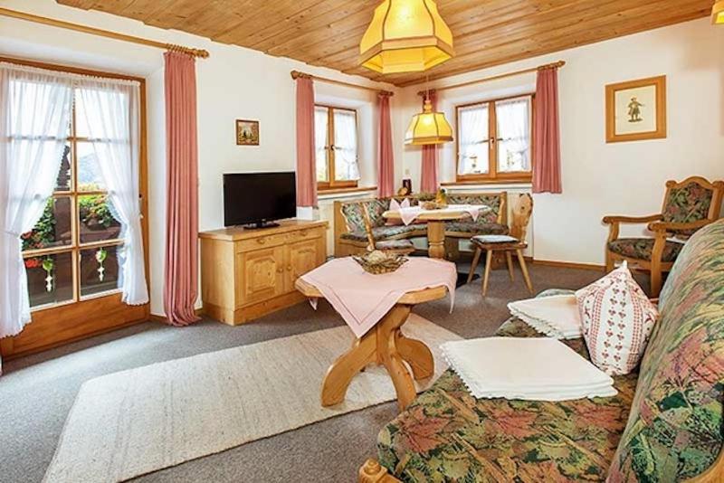 Gaestehaus Menkenbauer Рупольдинг Экстерьер фото